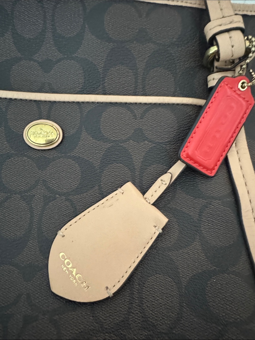 Coach Brown & Beige Signature Tote with Red & Beige Tags - Picture 2 of 9